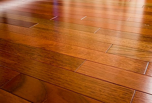 Wood floor after low-moisture deep cleaning in a Tempe AZ home